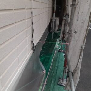 埼玉県さいたま市南区　N様邸　外壁塗装　下地処理　養生 (2)