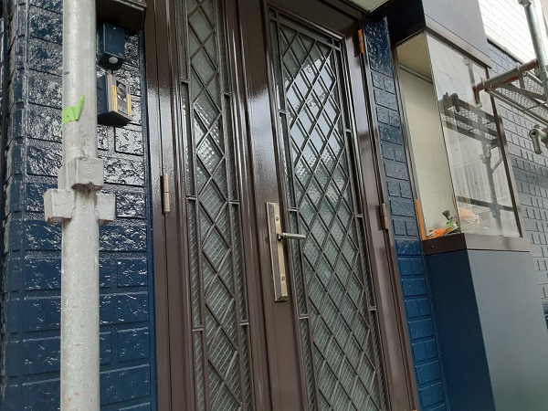 埼玉県さいたま市西区　N様邸　屋根塗装・外壁塗装　金属製ドアの塗装　DIYをオススメできない理由 (1)