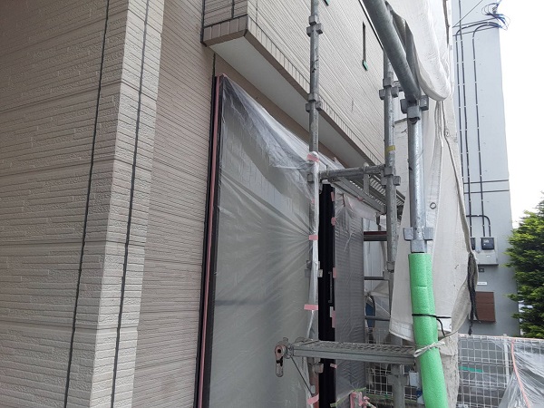 埼玉県さいたま市浦和区　G様邸　屋根塗装・外壁塗装　養生の重要性　軒天塗装 (2)