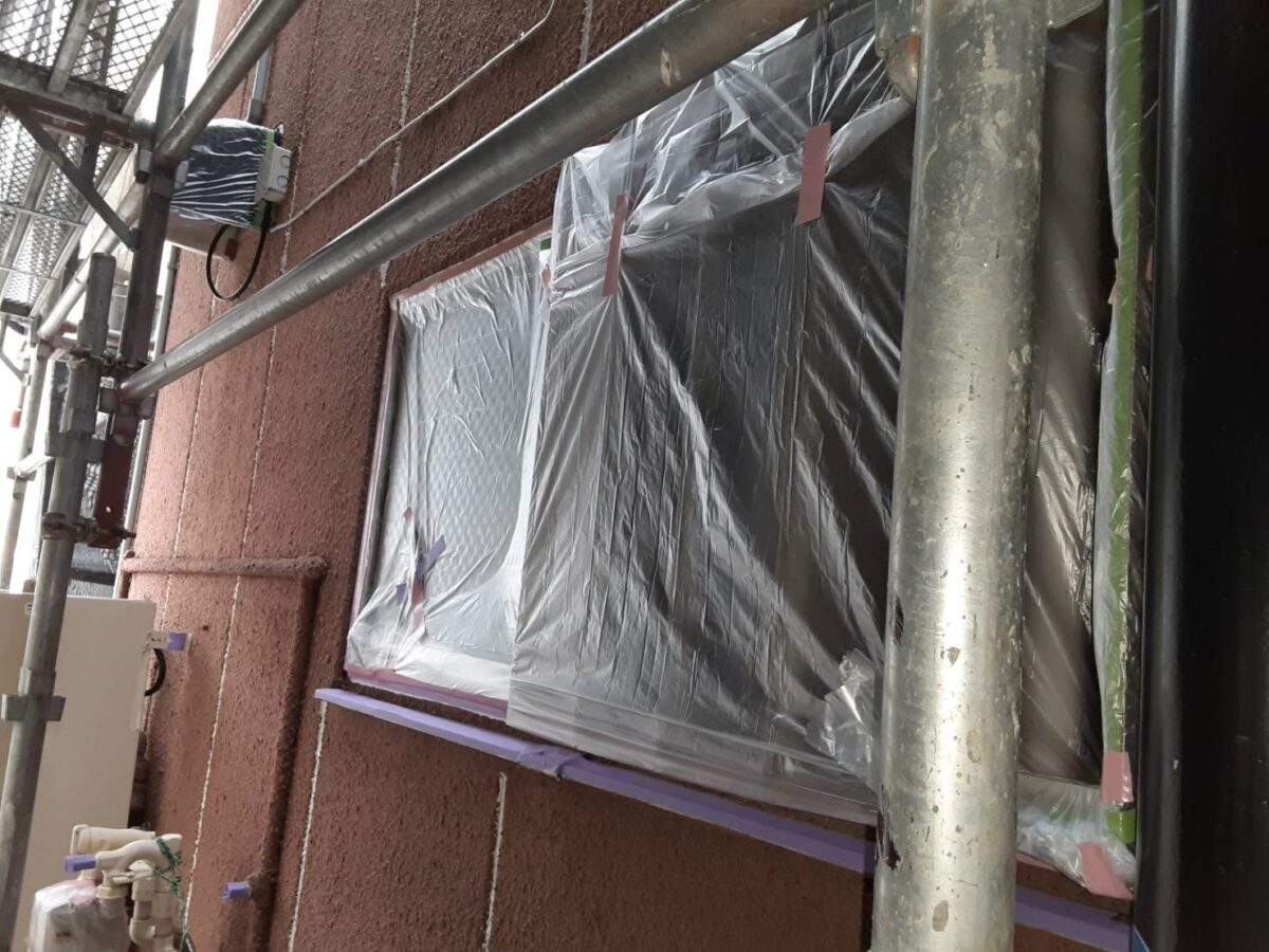 埼玉県さいたま市大宮区　某整骨院　外壁塗装　下地調整は超重要　養生　養生