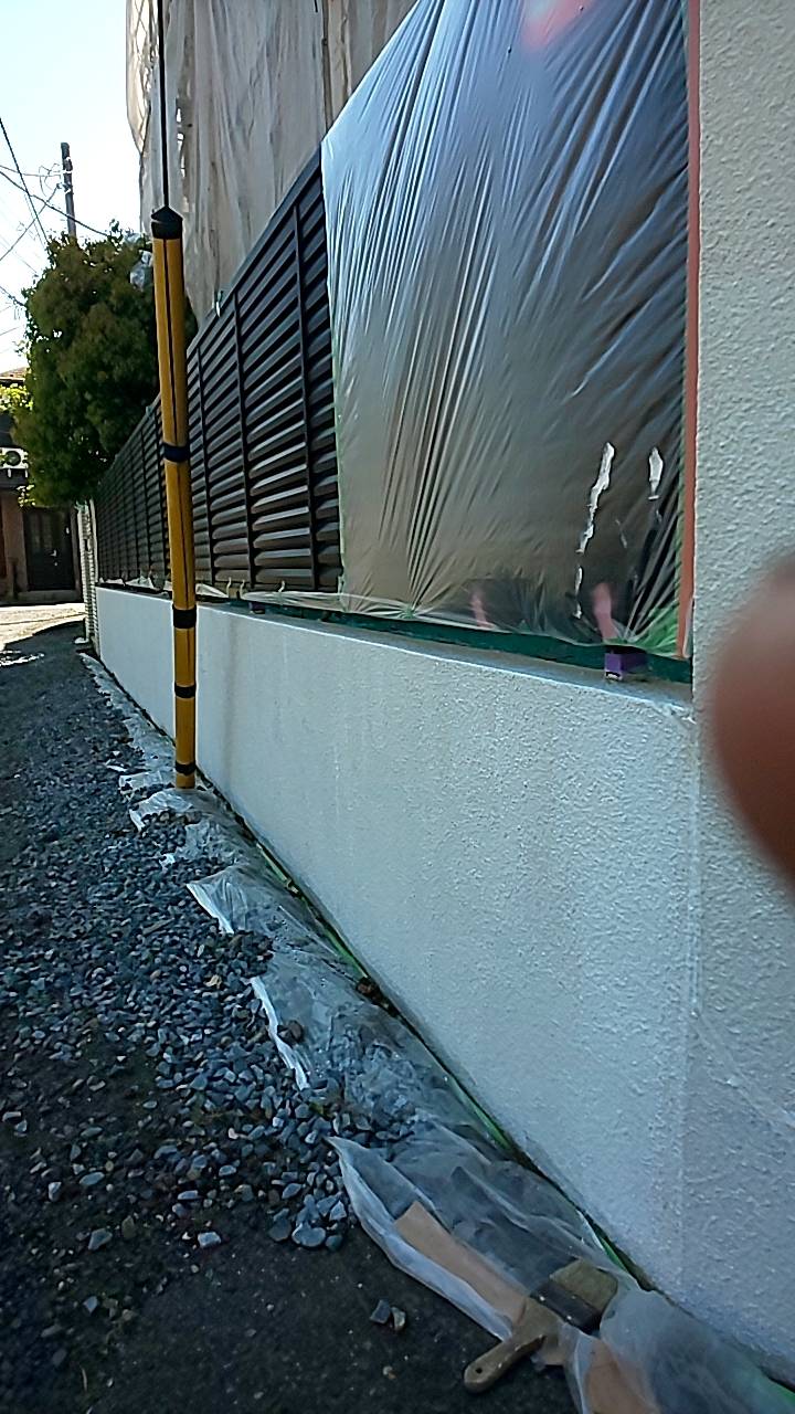 埼玉県さいたま市中央区　O様邸　外壁塗装　鉄部仕上げ塗り　ブロック塀　ブロック塀の下塗り