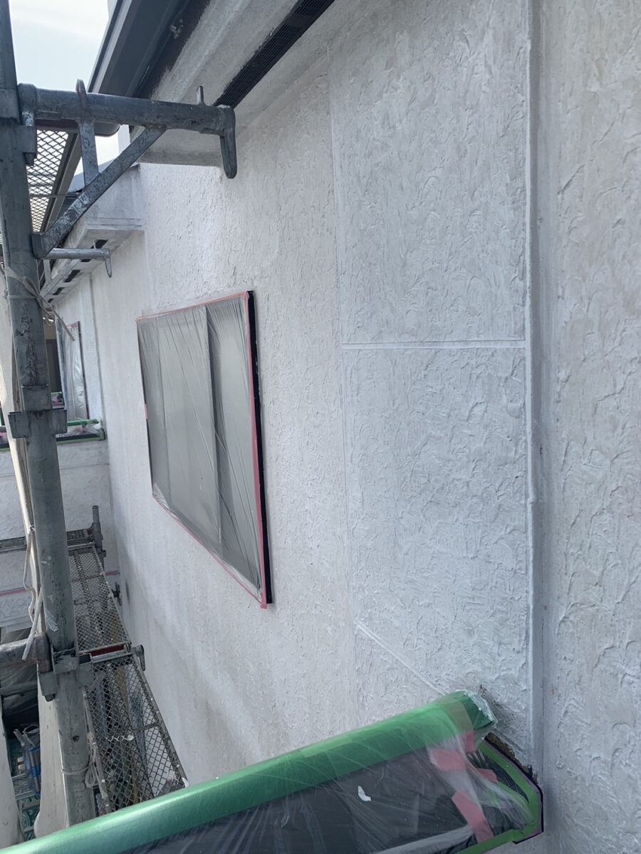 埼玉県さいたま市　H様邸　屋根塗装　外壁塗装　塗装は下処理の後で　下塗り (1)