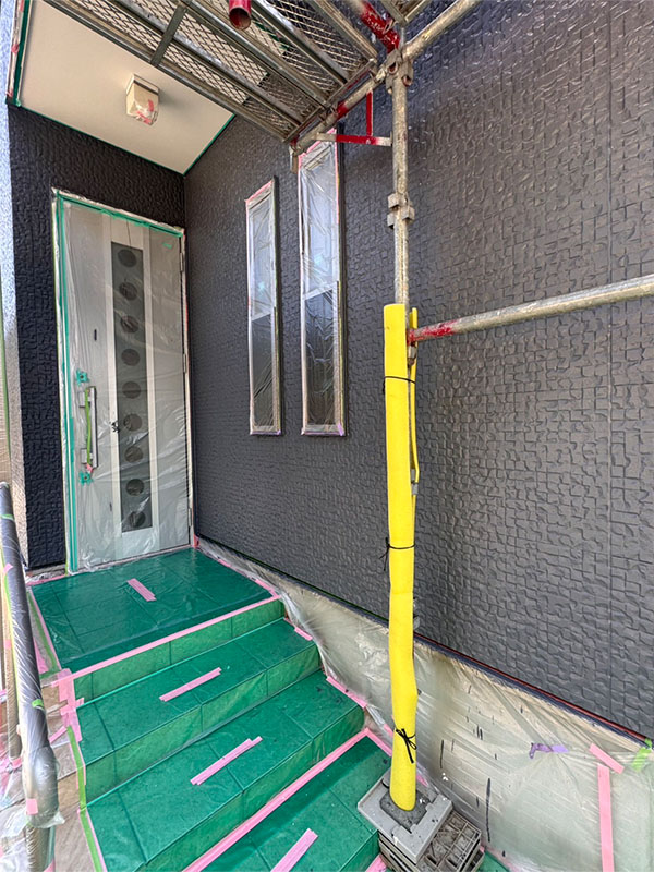 埼玉県さいたま市 外壁仕上げ 玄関