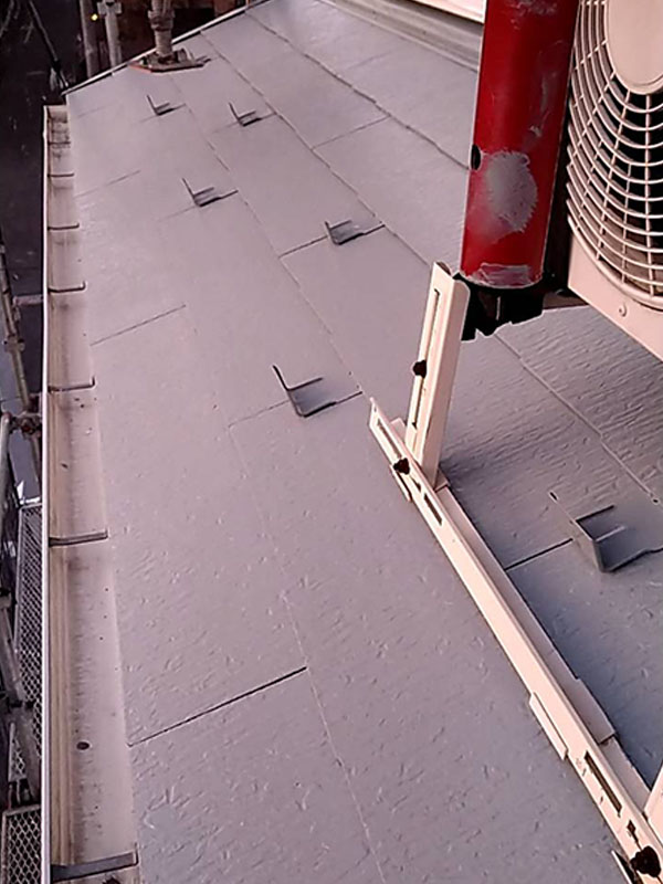 埼玉県さいたま市 下屋根 中塗り