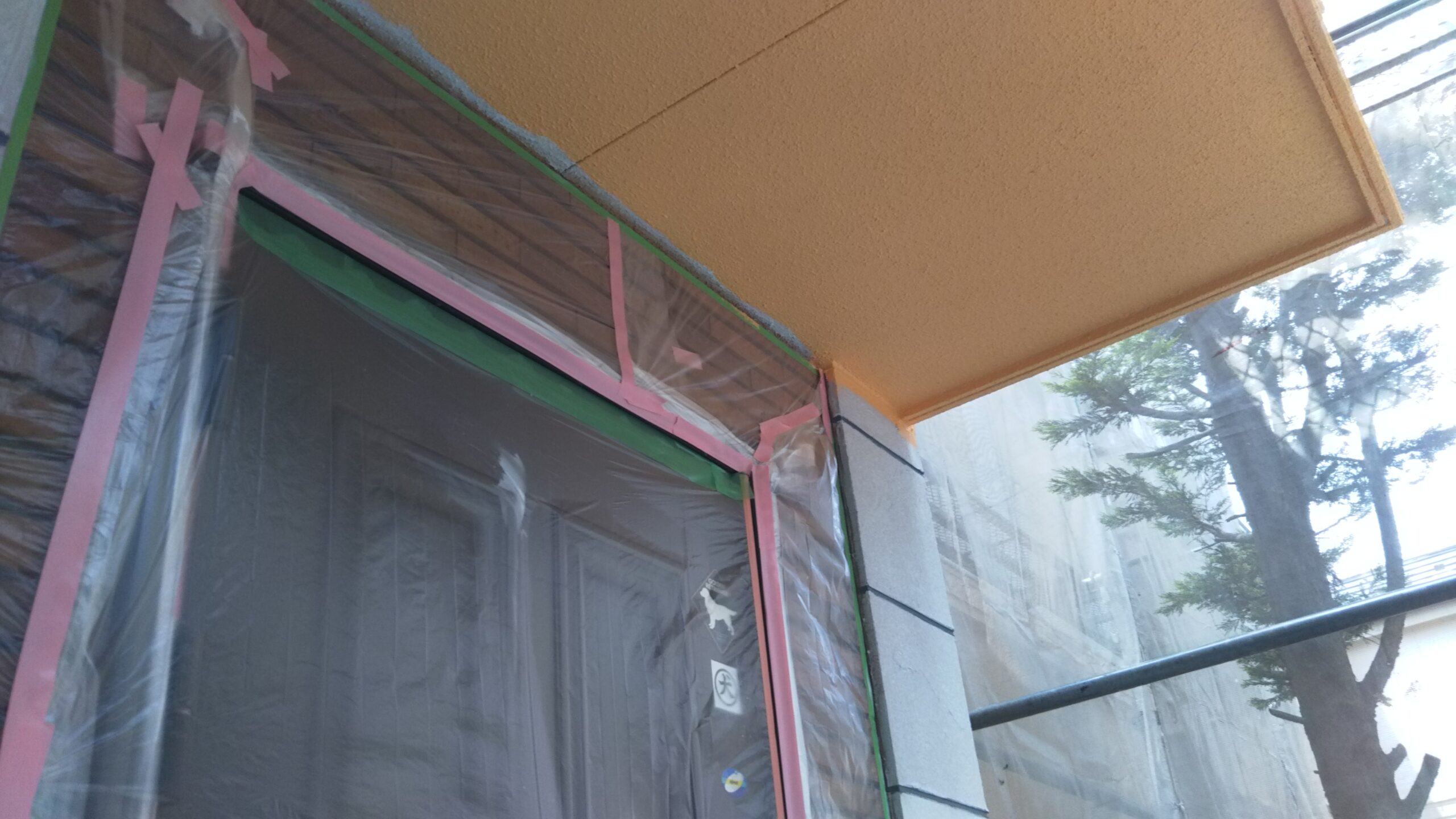 埼玉県さいたま市中央区のＭ様邸（木造２階建て）にて外壁の中塗り塗装と仕上げ塗装
