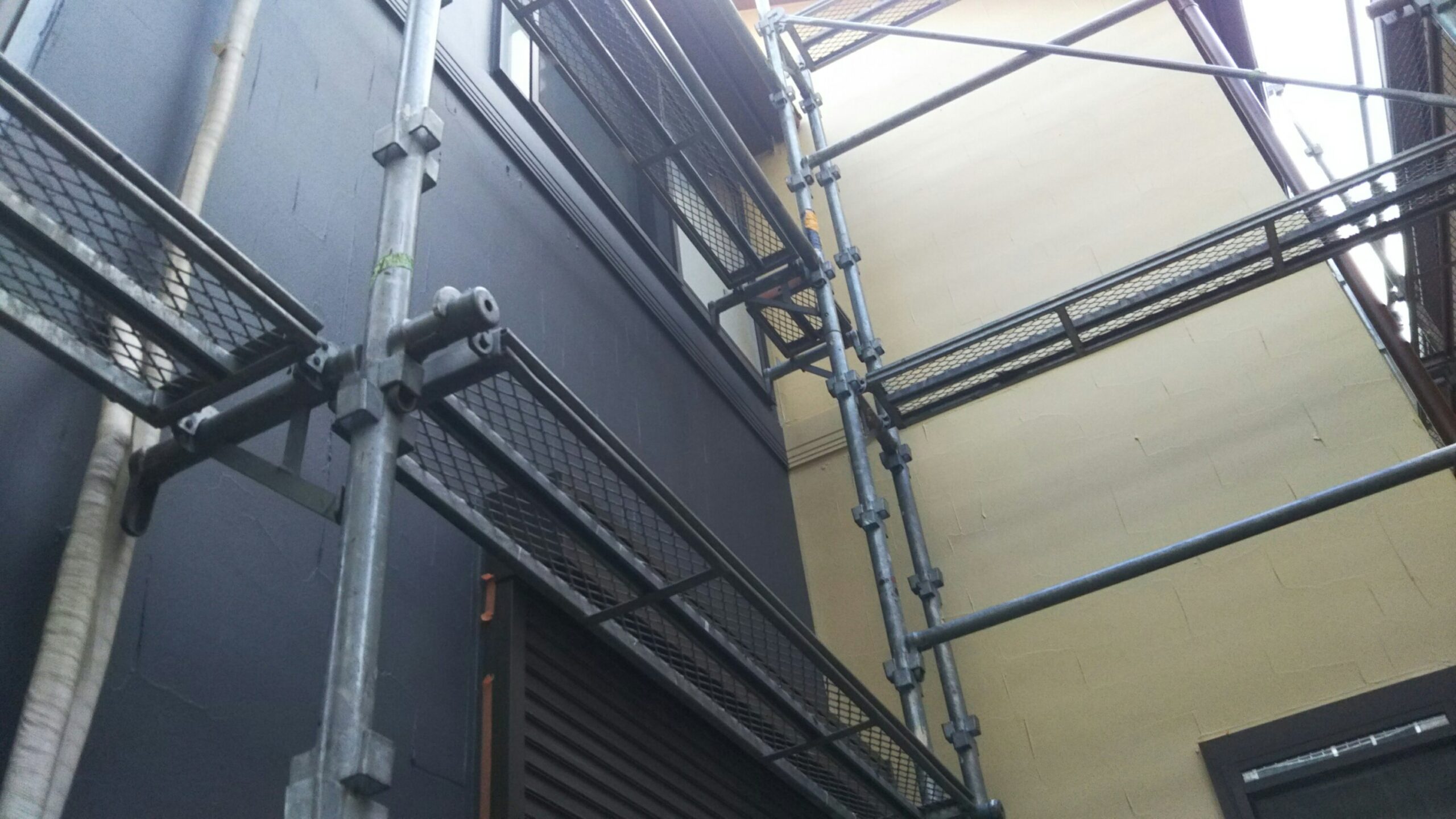 埼玉県さいたま市　外壁塗装|さいたま市南区の（木造２階建て）Ｓ様邸にて塗り替えリフォーム中