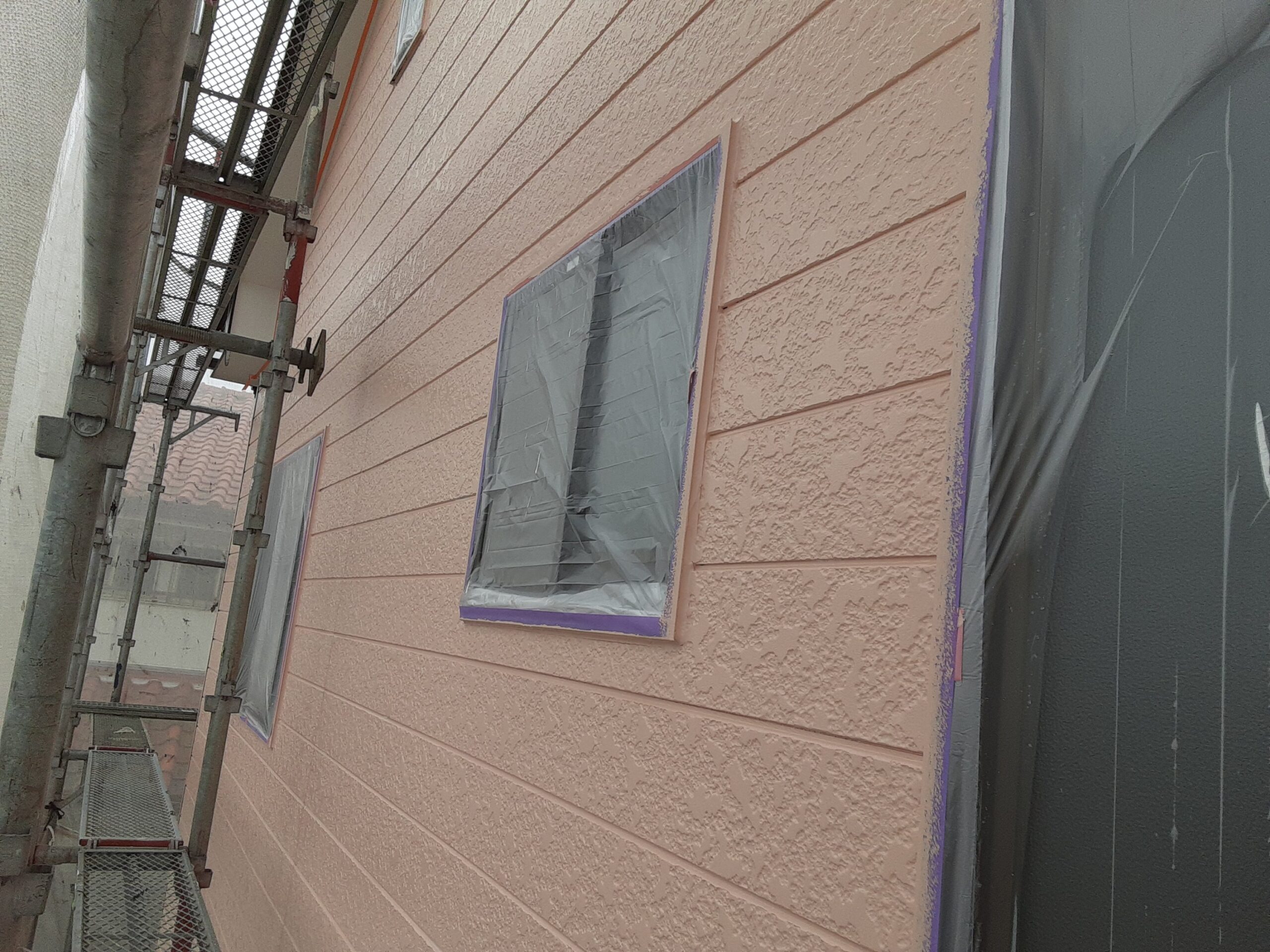 埼玉県さいたま市　外壁仕上げ塗装/さいたま市緑区の(木造３階建て)W様邸にて塗り替えリホーム中