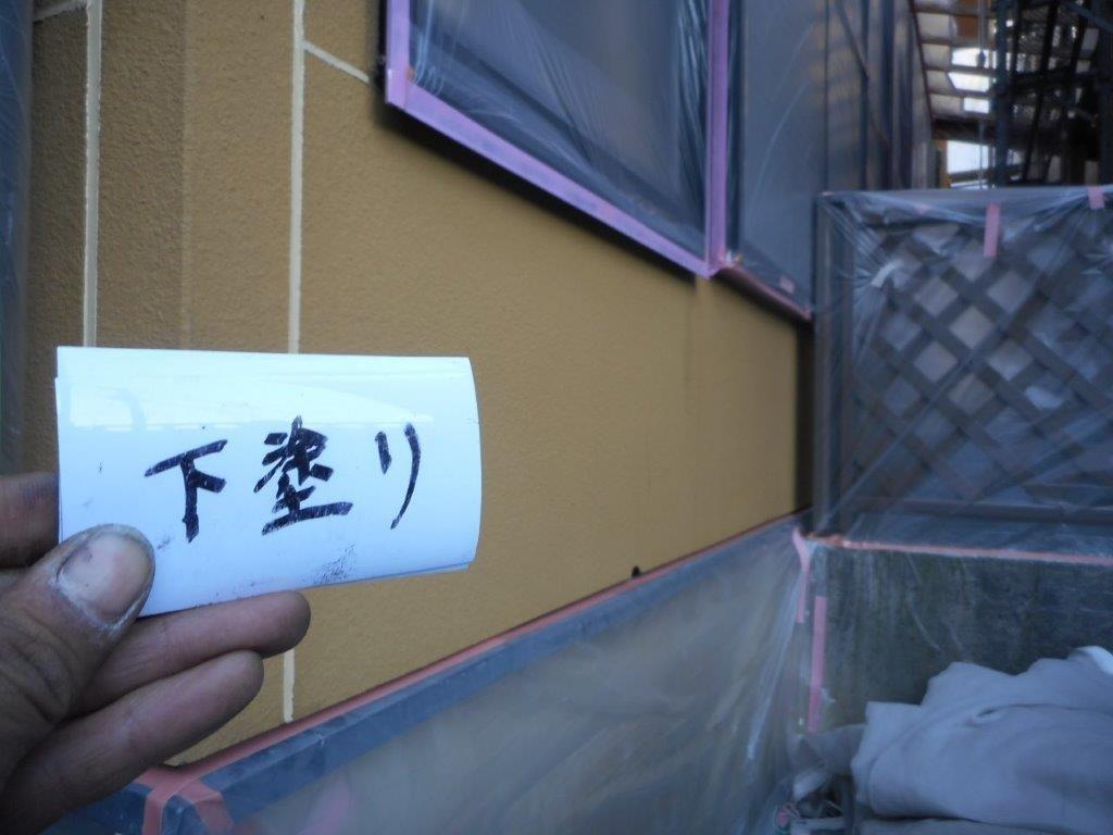 埼玉県さいたま市　屋根の中塗り塗装、破風·軒樋の塗装/さいたま市緑区の(木造2階建て)S様邸にて塗り替えリホーム中