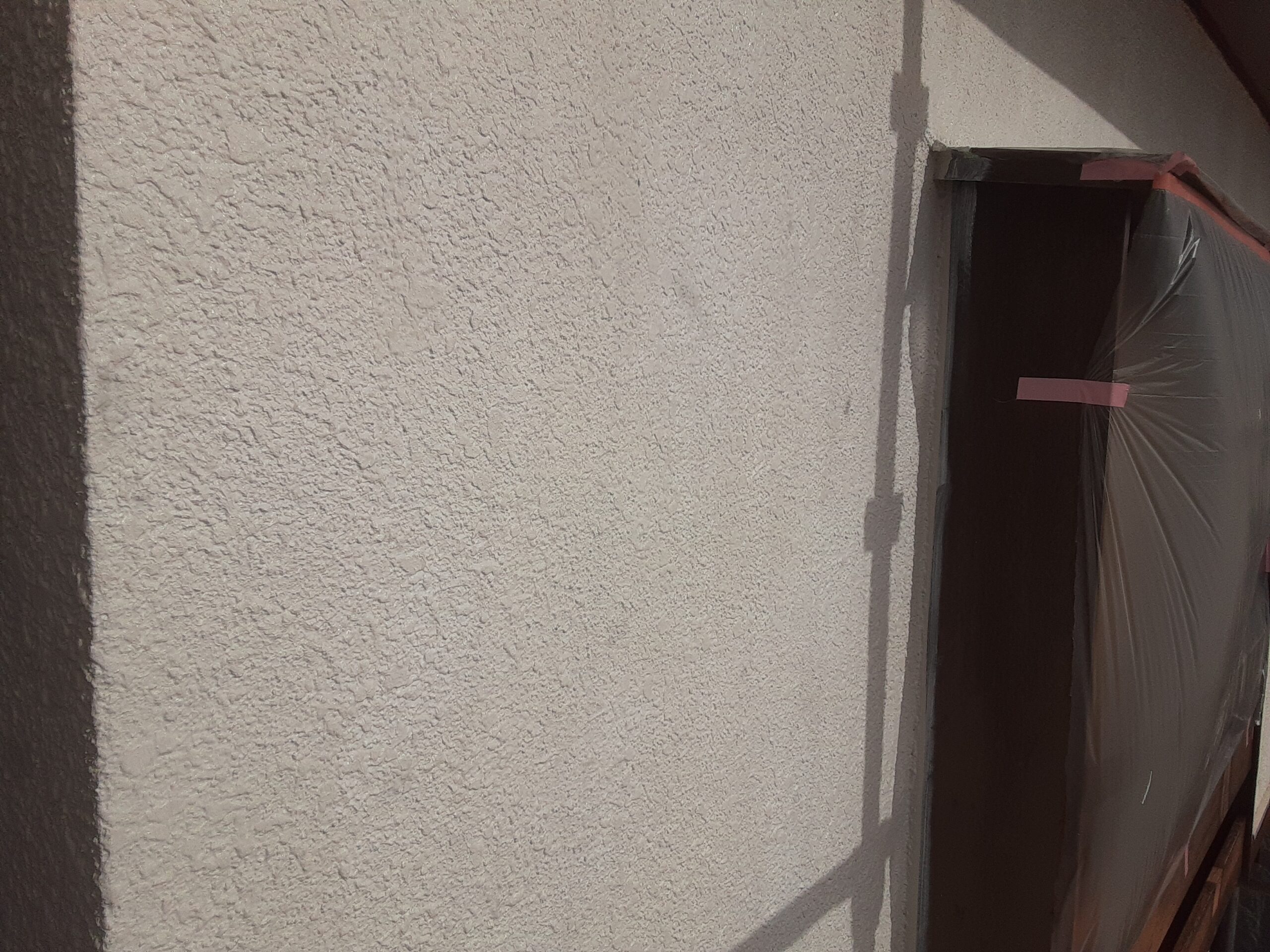 埼玉県さいたま市　屋根の仕上げ塗装､外壁下塗り塗装/さいたま市見沼区の(木造2階建て)S様邸にて塗り替えリホーム中
