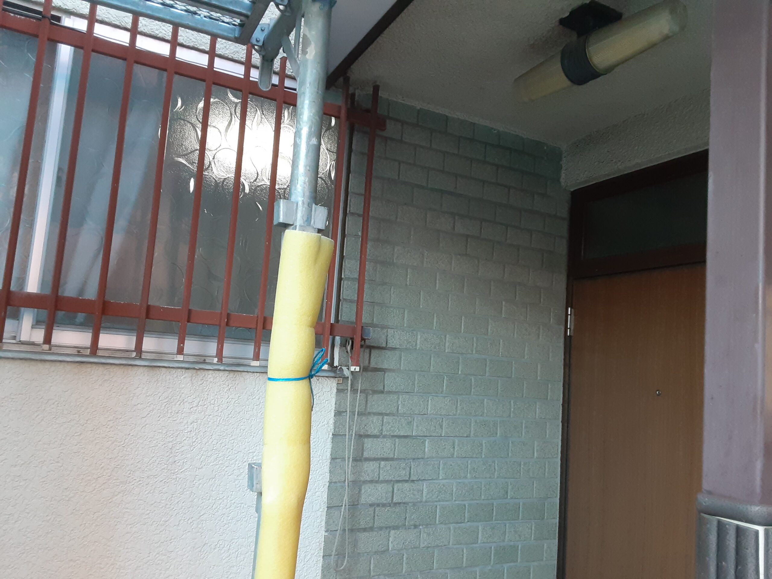 埼玉県さいたま市緑区のI様邸（木造2階建て）にて外壁の高圧洗浄作業