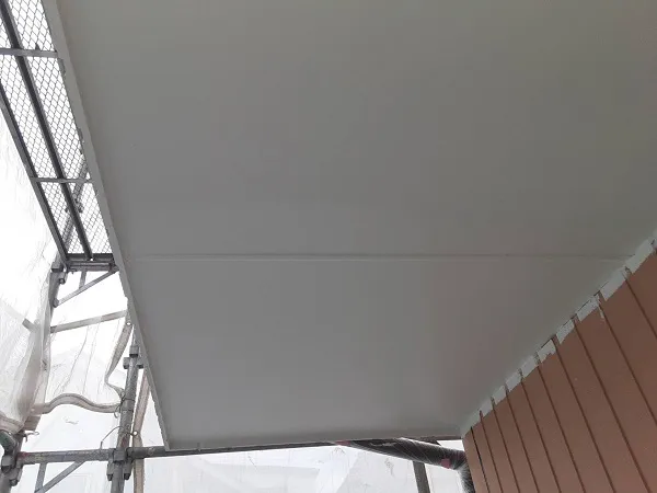 埼玉県さいたま市岩槻区 S様邸 屋根塗装・外壁塗装 鉄部の錆止め、軒天塗装 (2)