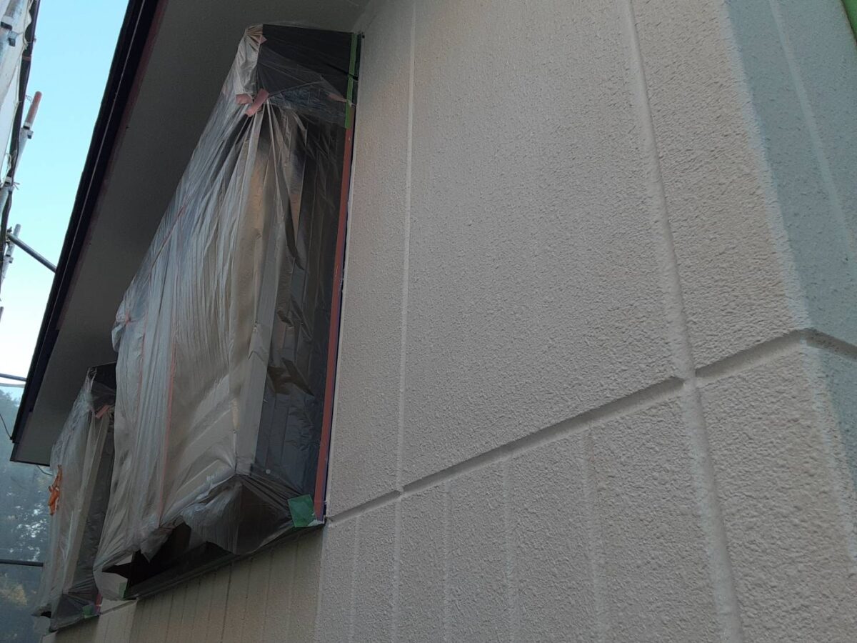 埼玉県さいたま市浦和区 S様邸　外壁・屋根塗装　養生　外壁下塗り