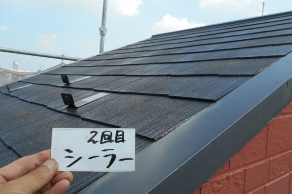 埼玉県志木市　H様邸　外壁塗装　屋根塗装　屋上防水工事　屋根シーラー2回目1
