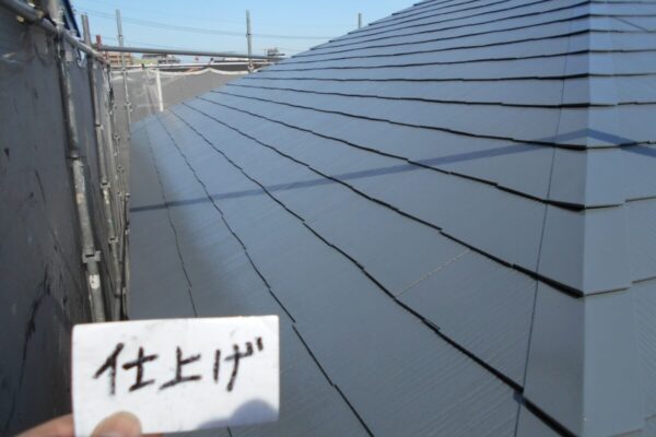 埼玉県さいたま市浦和区　S様邸　外壁塗装　屋根塗装　雨どい交換　屋根仕上げ塗り1