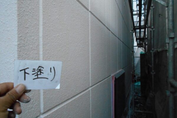 埼玉県さいたま市浦和区　S様邸　外壁塗装　屋根塗装　雨どい交換　外壁下塗り3