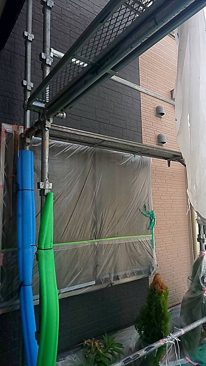 埼玉県さいたま市　O様邸　外壁塗装 付帯部塗装　仕上げ　完工　外壁の仕上げ (2)