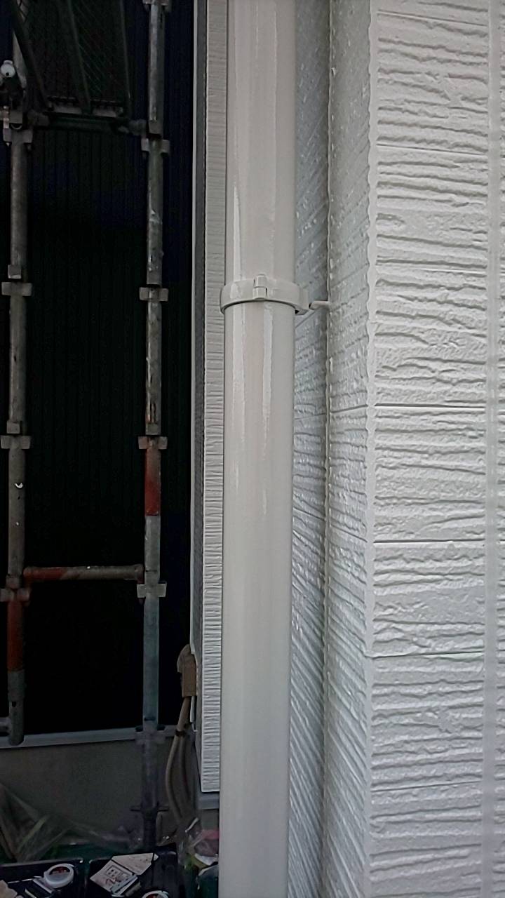 さいたま市南区K様邸　外壁塗装　屋根塗装　ダメ込み　鉄部など付帯部塗装　雨樋の仕上げ