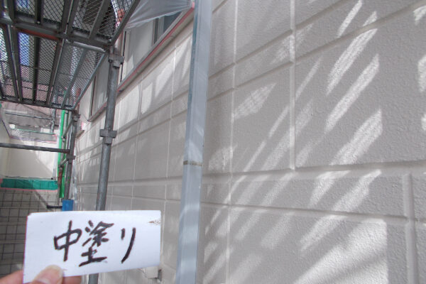 さいたま市O様邸_中塗り4