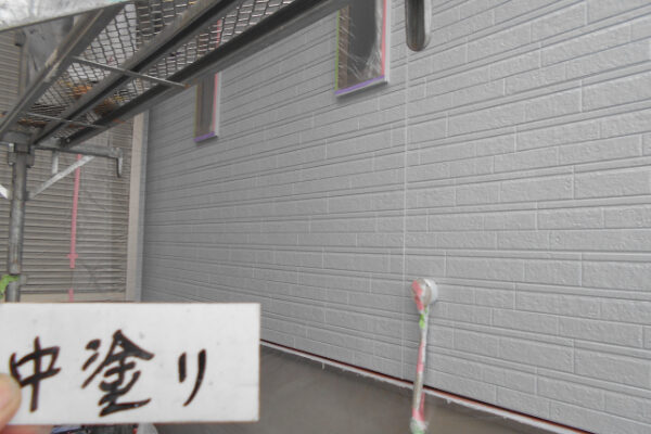 さいたま市A様邸_外壁中塗り