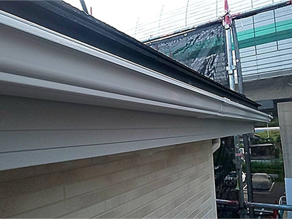 埼玉県さいたま市 雨どい 破風板 仕上げ